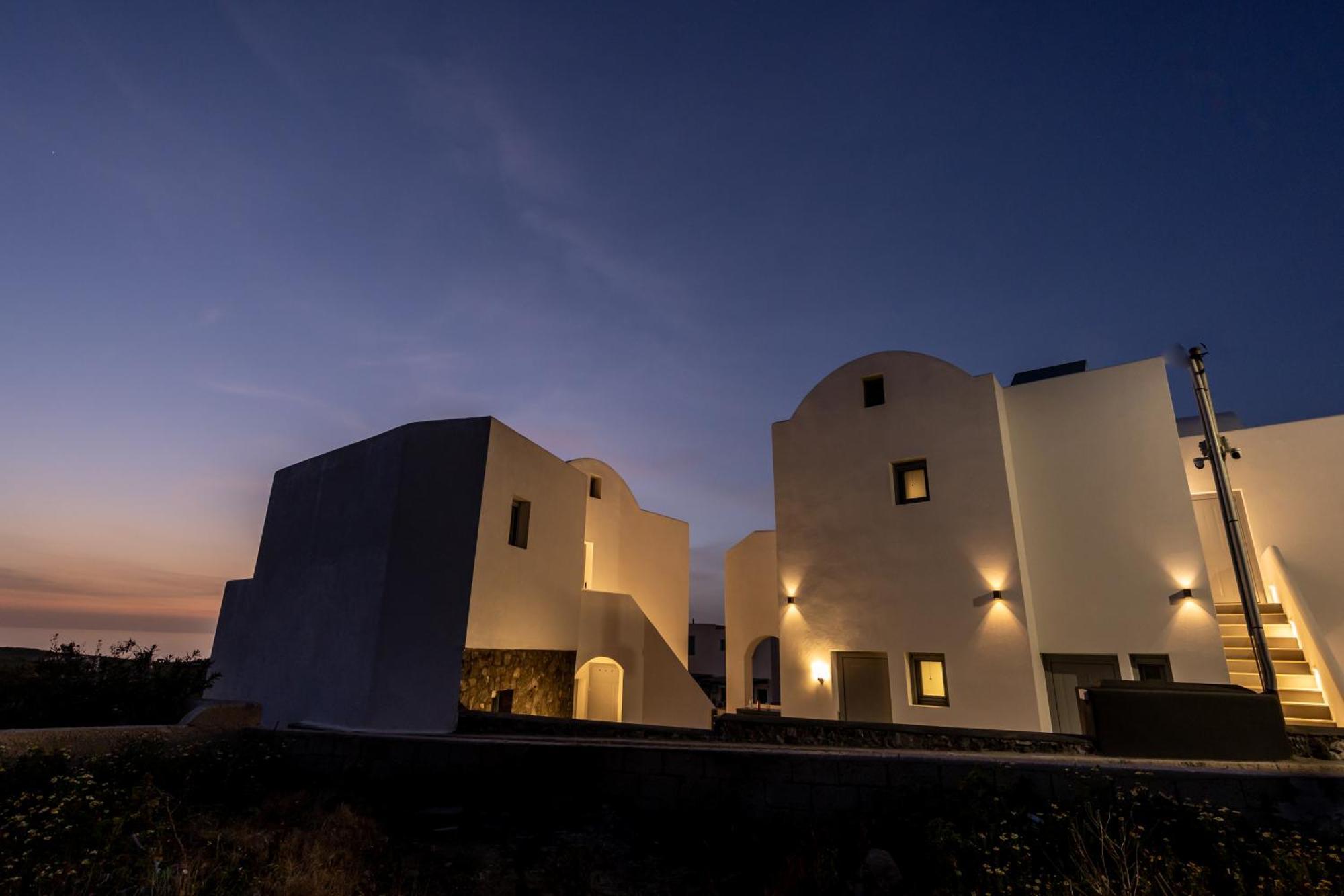 Nastram Suites Oia Ngoại thất bức ảnh