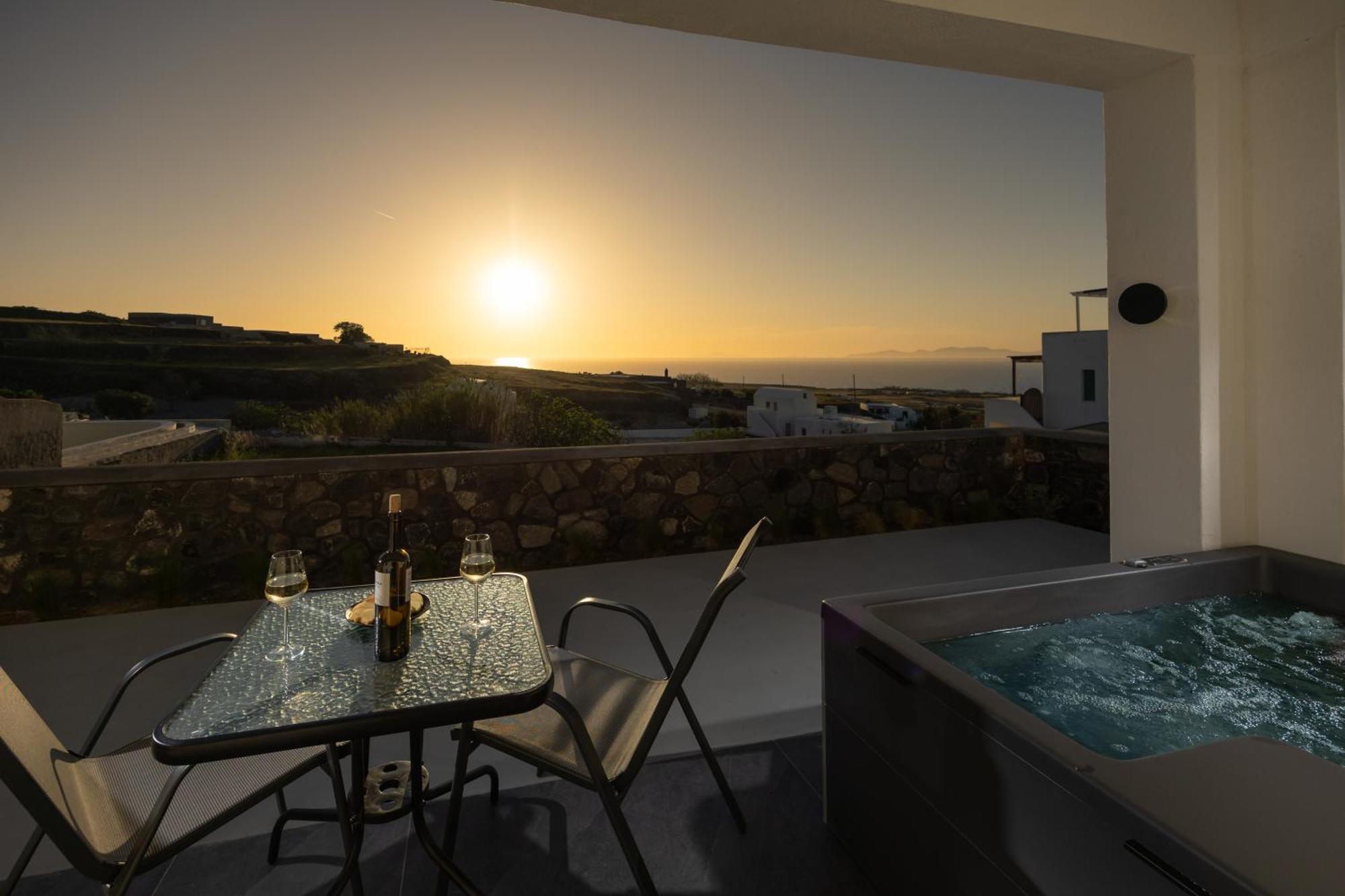 Nastram Suites Oia Ngoại thất bức ảnh