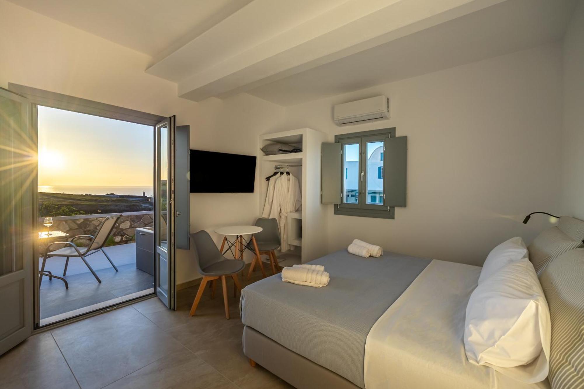 Nastram Suites Oia Ngoại thất bức ảnh
